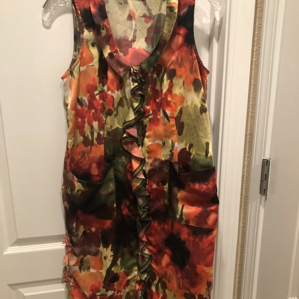 Sleeveless floral dress